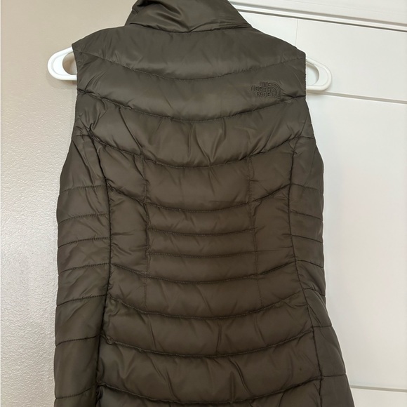 The North Face Khaki Puffer Jacket - Picture 4 of 4